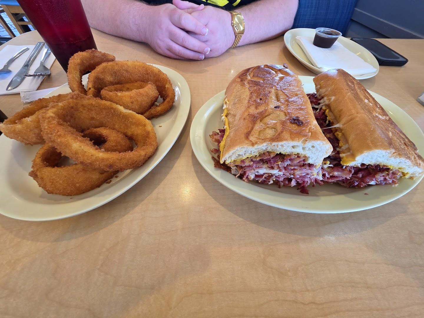 Gus's Subs & Pizza Place Menu image 7